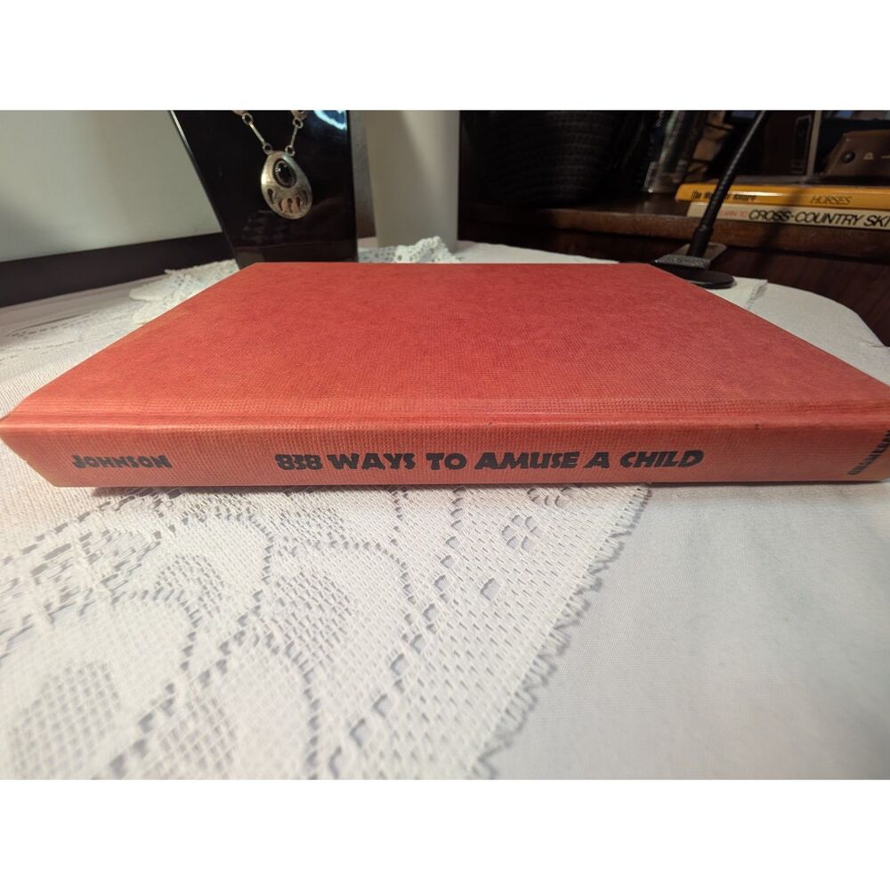 Vintage 1960 "838 Ways to Amuse a Child" June Johnson Hardcover Retro Craft Book
